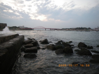 2009年10月17日那珂川河口16時58分.jpg