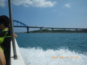 2009年11月30日　石垣島　トムソーヤ船出.jpg