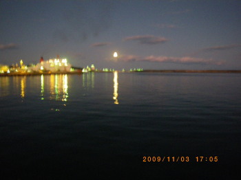 2009年11月3日港17時.jpg