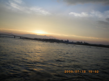 2009年7月19日那珂川河口18時32分.jpg